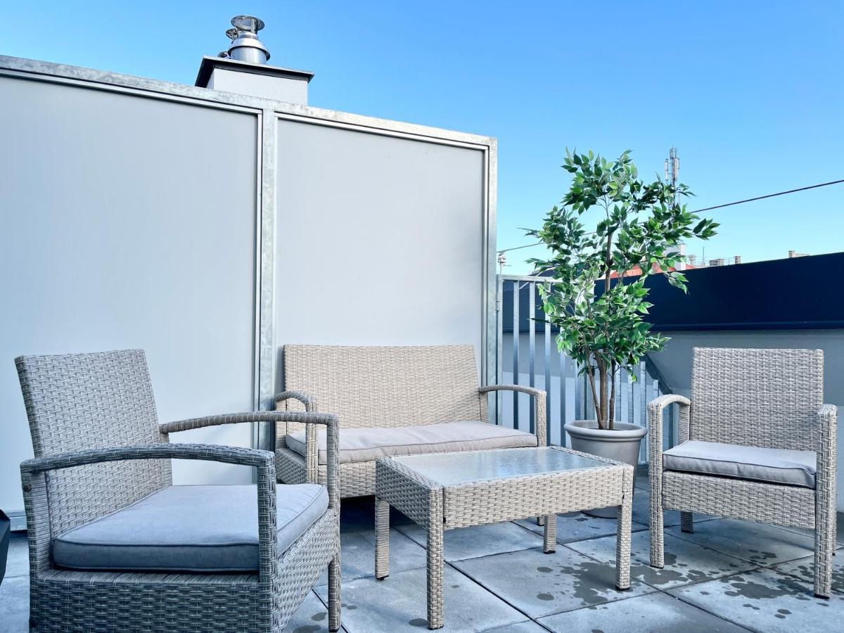 Orestaliving - Penthouse In 1020 Wina Bagian luar foto